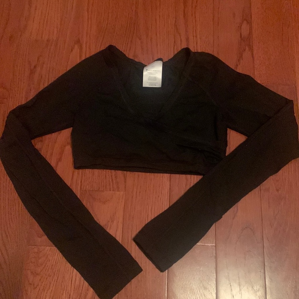 Ivivva dance top